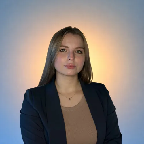 Дарья Веселова